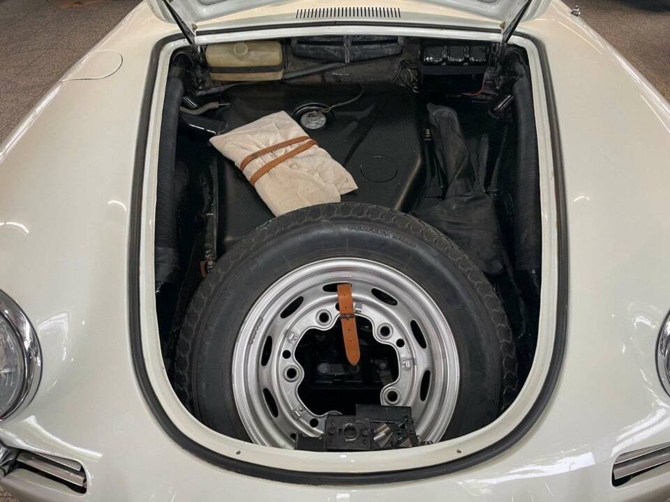 Image 17/20 of Porsche 356 B 1600 Super (1962)