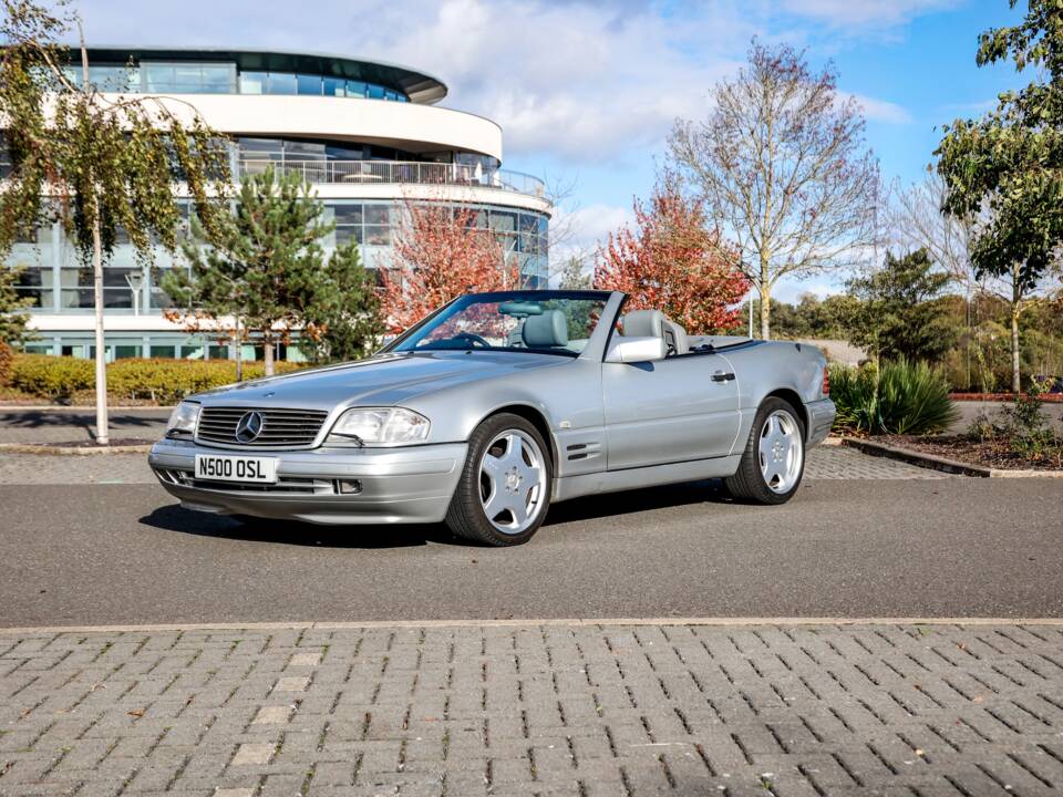 Image 14/43 of Mercedes-Benz SL 500 (1996)