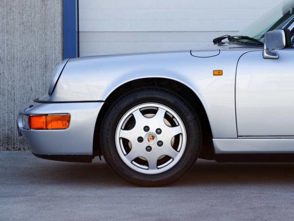 Image 10/46 of Porsche 911 Carrera 2 (1991)