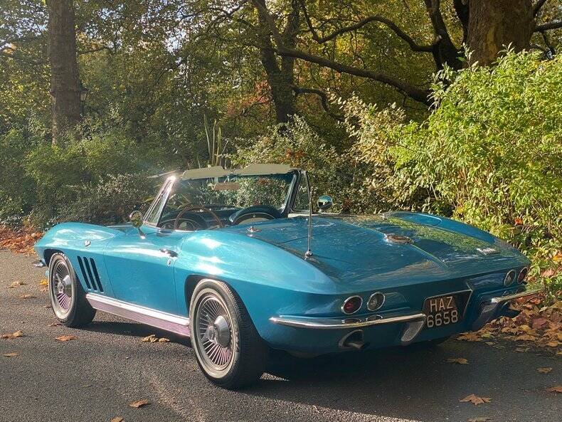 Imagen 28/50 de Chevrolet Corvette Sting Ray Convertible (1966)