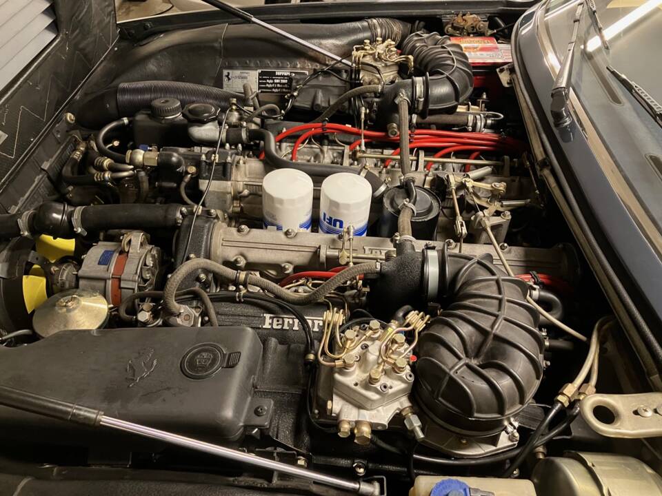 Bild 16/25 von Ferrari 412 GT (1989)