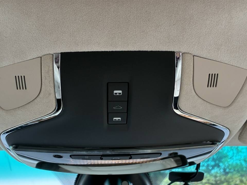 Image 21/54 of Maserati Quattroporte GTS (2015)