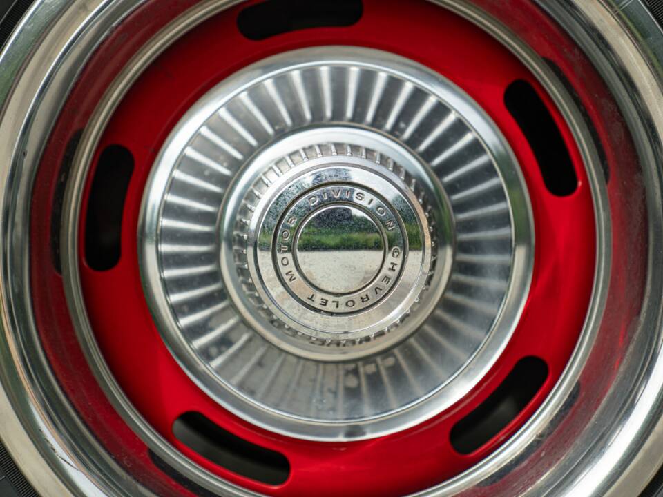 Image 30/50 of Chevrolet Corvette Stingray (1972)