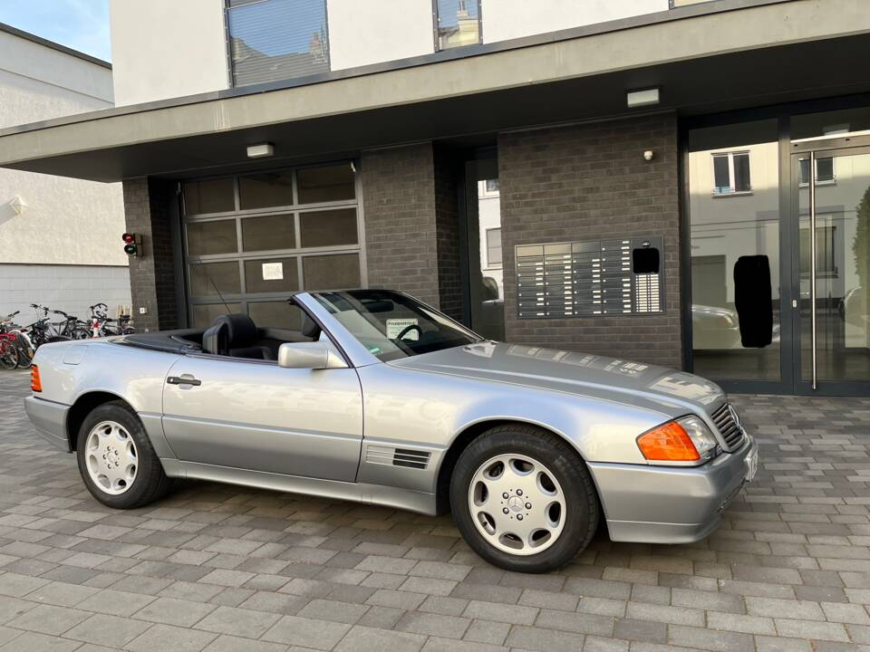 Image 12/24 of Mercedes-Benz SL 600 (1993)