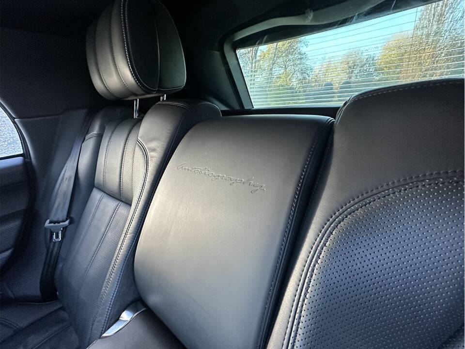 Image 25/38 of Land Rover Range Rover V8 SV Autobiography (2016)