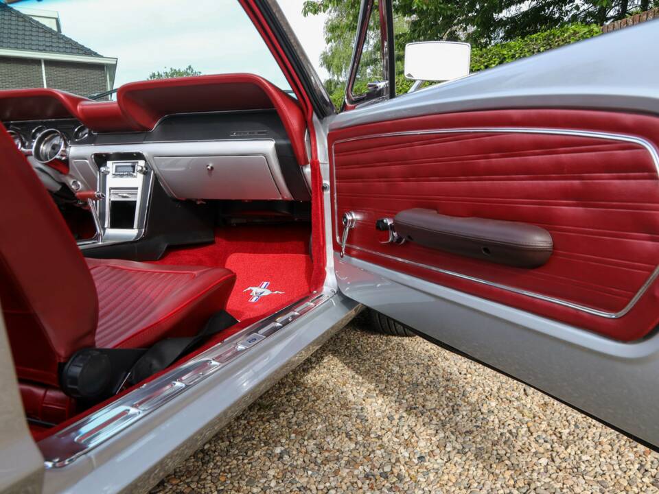 Immagine 44/50 di Ford Mustang GT (1968)