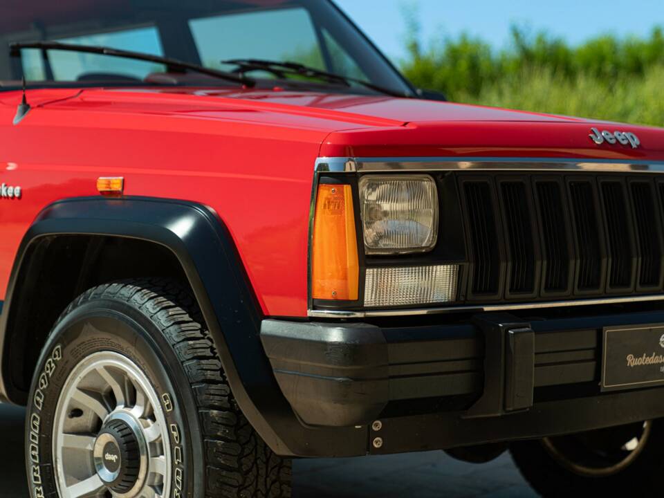 Imagen 28/50 de Jeep Cherokee 2.8L V6 (1985)