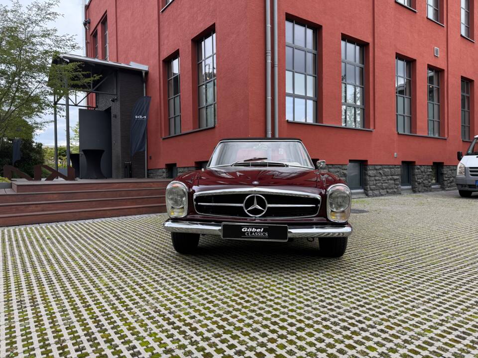 Image 7/26 de Mercedes-Benz 230 SL (1965)