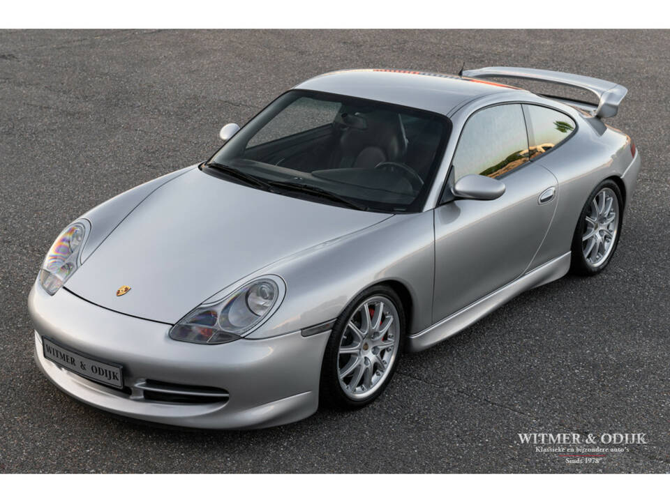 Image 2/33 of Porsche 911 GT3 (2000)