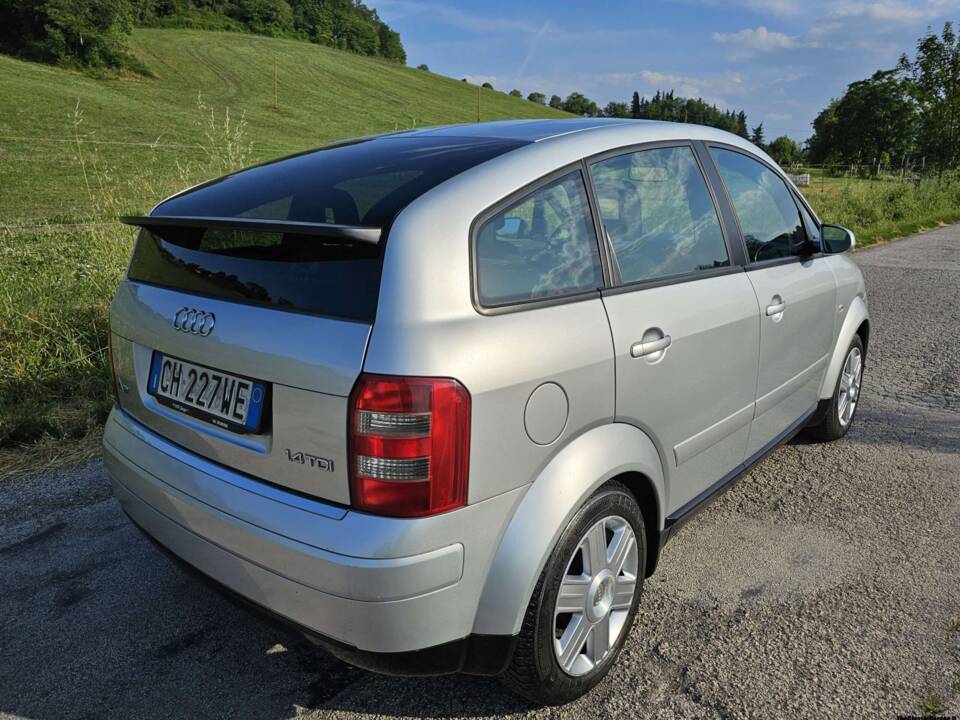 Imagen 6/39 de Audi A2 1.4 TDI (2002)