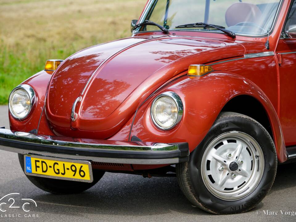 Bild 17/56 von Volkswagen Käfer 1303 &quot;Champagne Edition&quot; (1978)