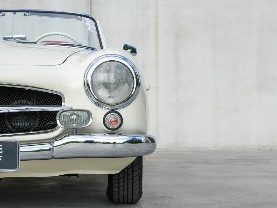 Afbeelding 16/35 van Mercedes-Benz 190 SL (1959)