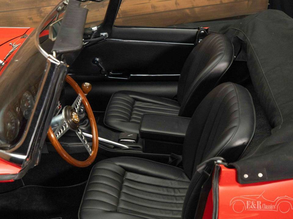 Bild 9/19 von Jaguar E-Type (1969)