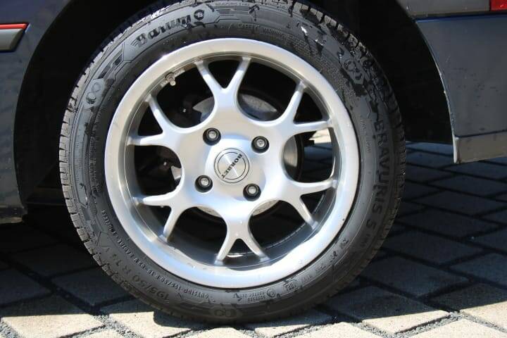 Immagine 7/7 di Ford Capri XR2 (1992)