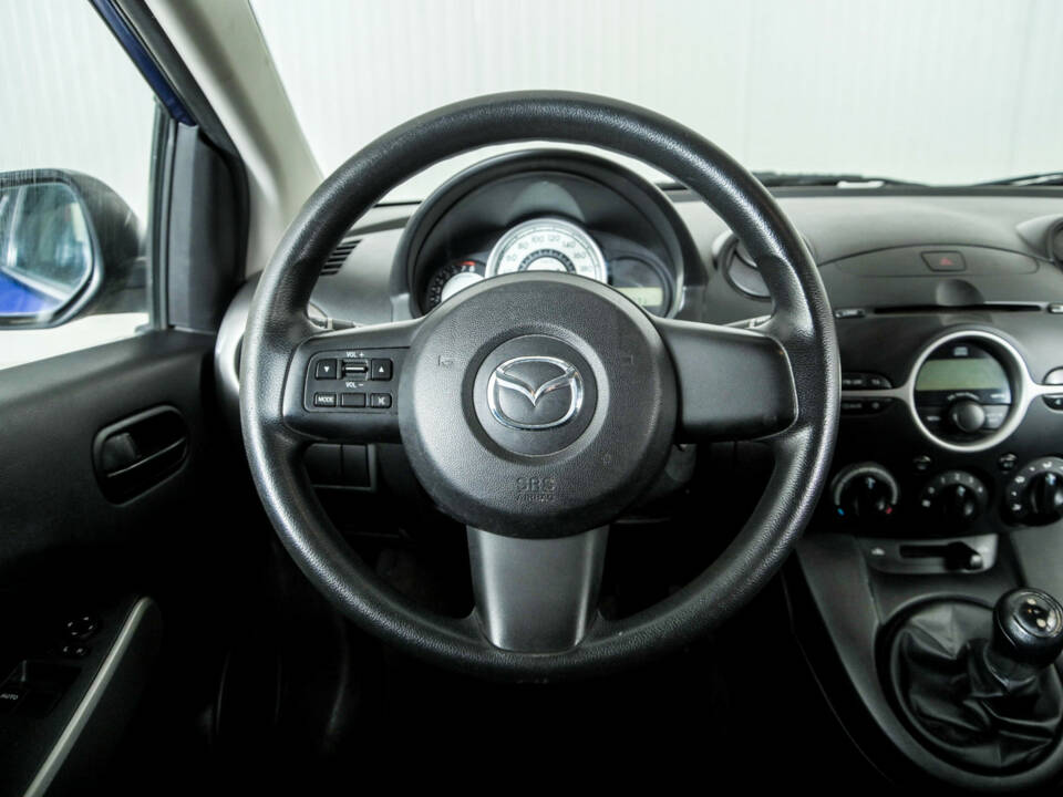 Bild 8/48 von Mazda 2 - 1.3 MZR (2009)