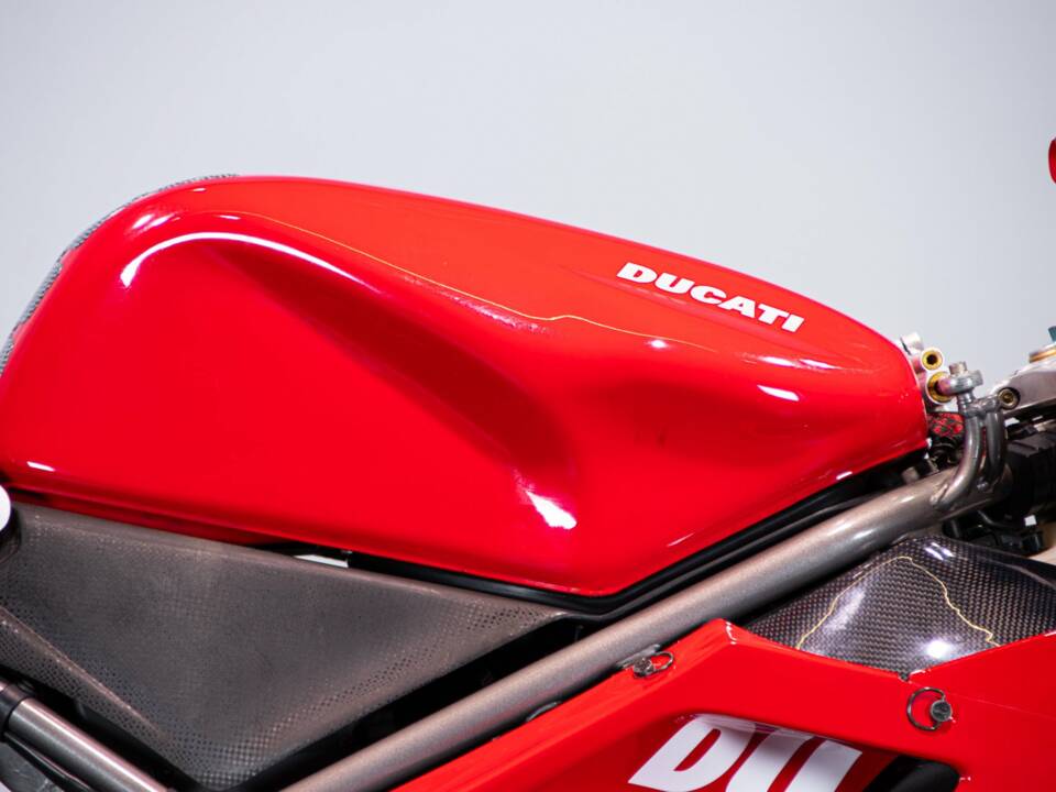 Immagine 9/50 di Ducati DUMMY (1999)