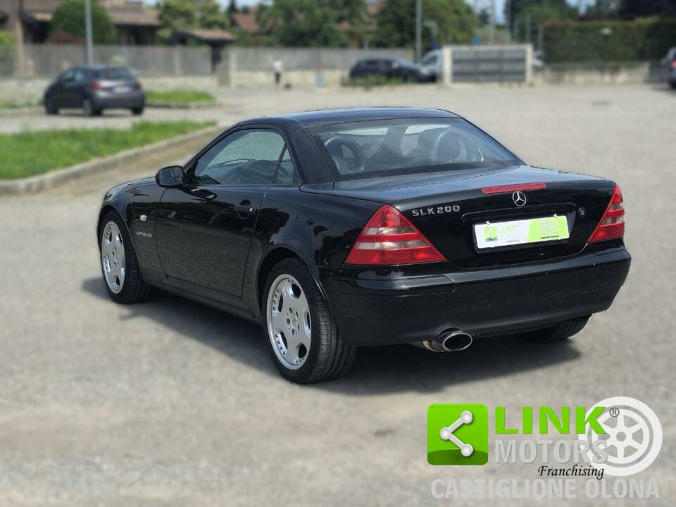 Image 3/10 of Mercedes-Benz SLK 230 Kompressor (1999)