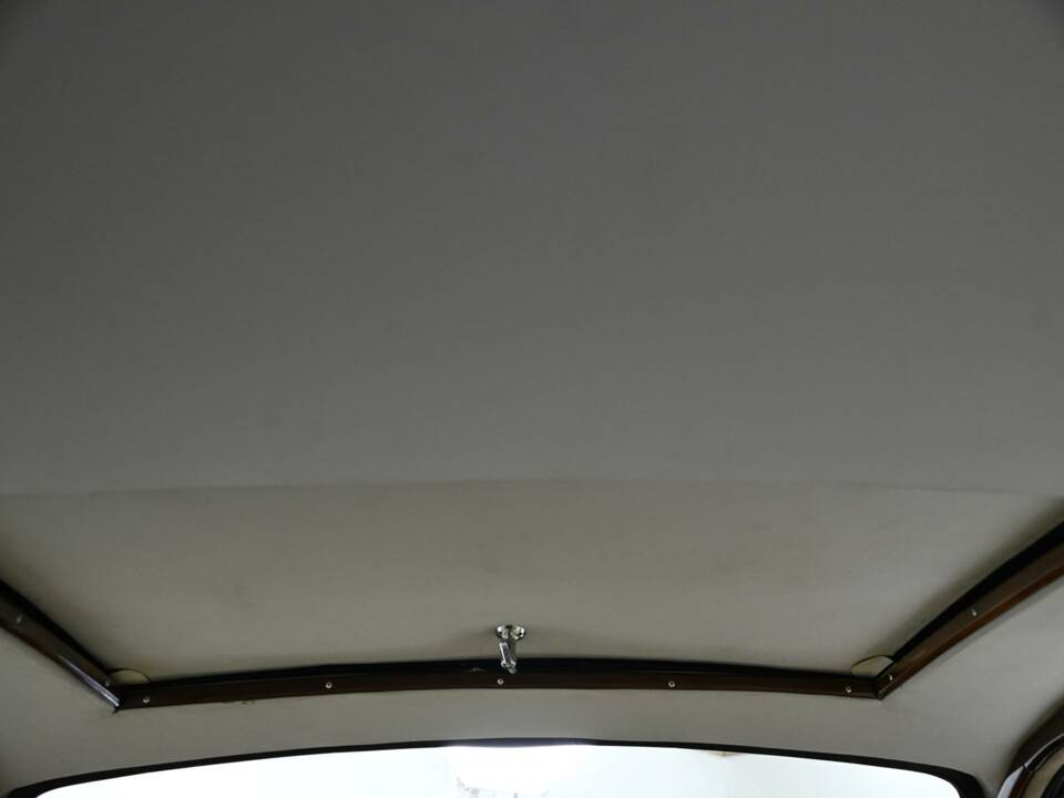 Image 40/50 of Jaguar Mk VIII (1958)