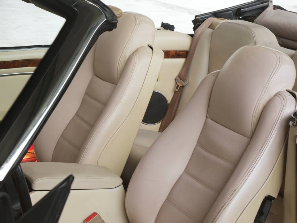 Bild 32/50 von Jaguar XJS 4.0 (1995)