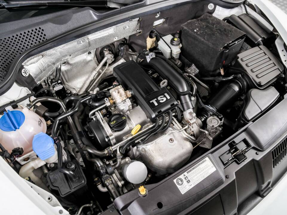 Imagen 38/50 de Volkswagen Beetle 1.2 TSI (2014)