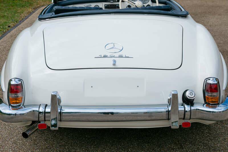 Imagen 31/38 de Mercedes-Benz 190 SL (1900)