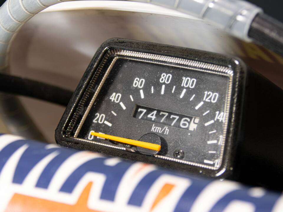 Image 47/50 de Yamaha DUMMY (1986)