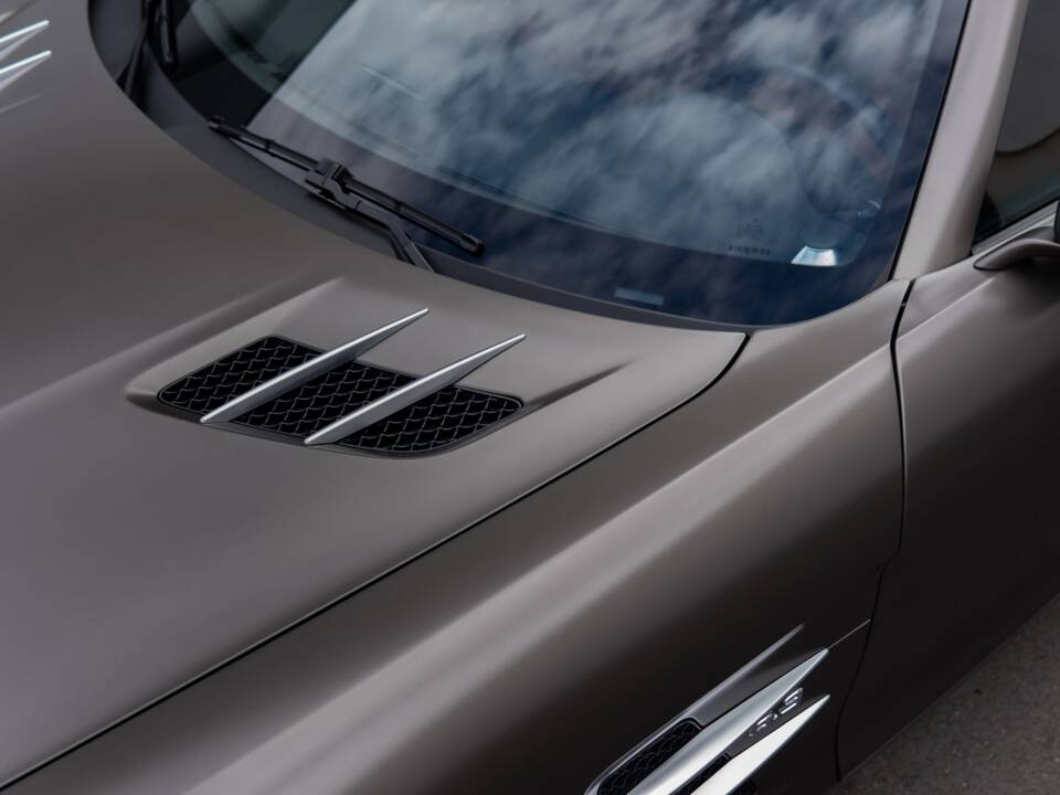 Image 9/45 of Mercedes-Benz SLS AMG Roadster (2012)