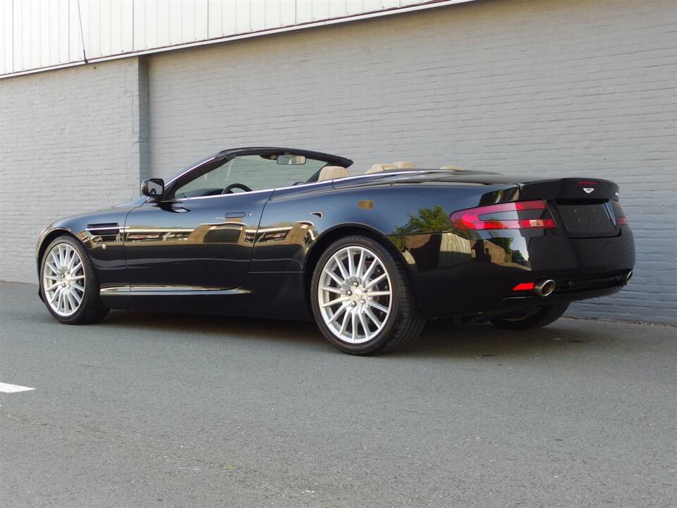 Bild 48/99 von Aston Martin DB 9 Volante (2006)