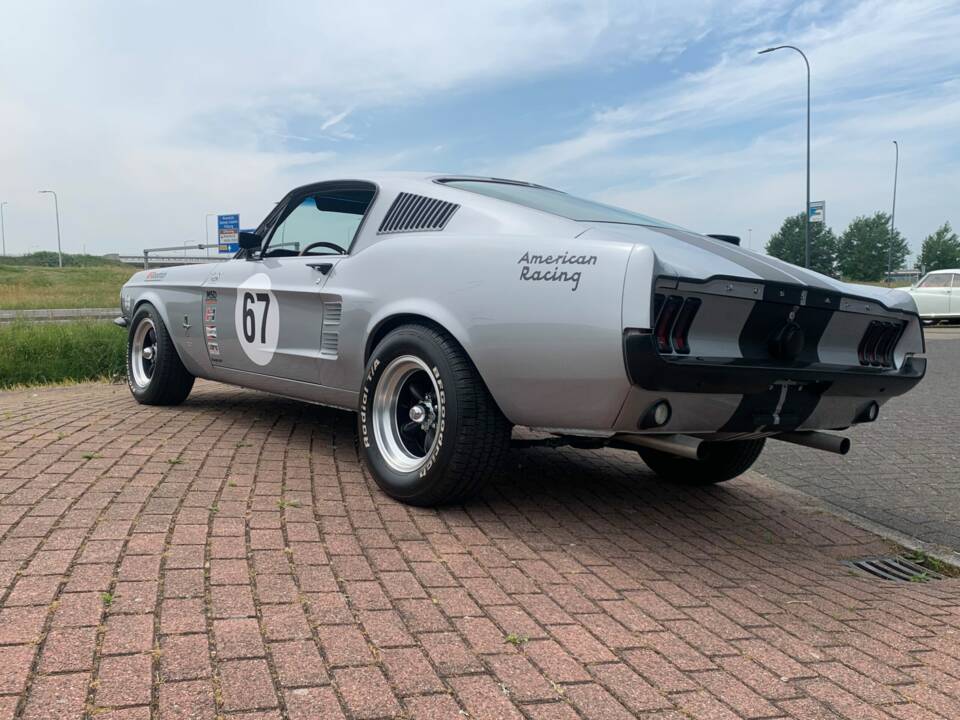 Image 3/6 de Ford Mustang Custom (1967)