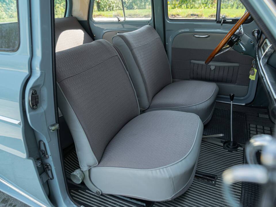 Immagine 33/50 di Renault Dauphine Gordini (1961)