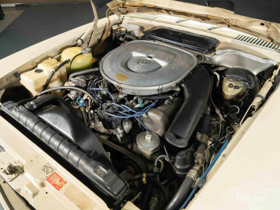 Immagine 29/29 di Mercedes-Benz 380 SL (1983)