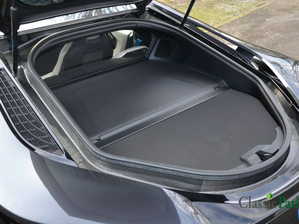 Afbeelding 44/50 van BMW i8 Coupé (2015)