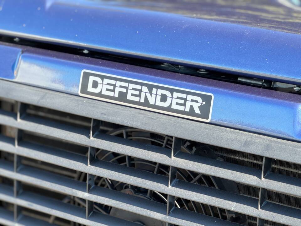 Bild 10/55 von Land Rover Defender 90 Heritage (2006)