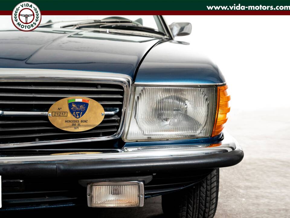 Image 6/15 de Mercedes-Benz 350 SL (1971)