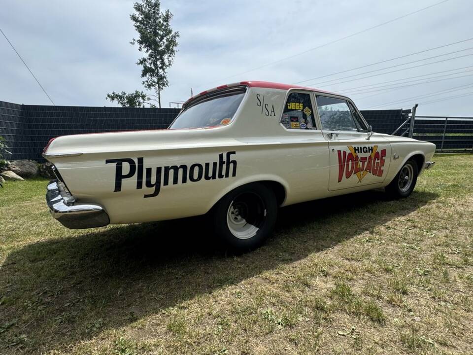 Bild 5/8 von Plymouth Savoy Coupé (1963)
