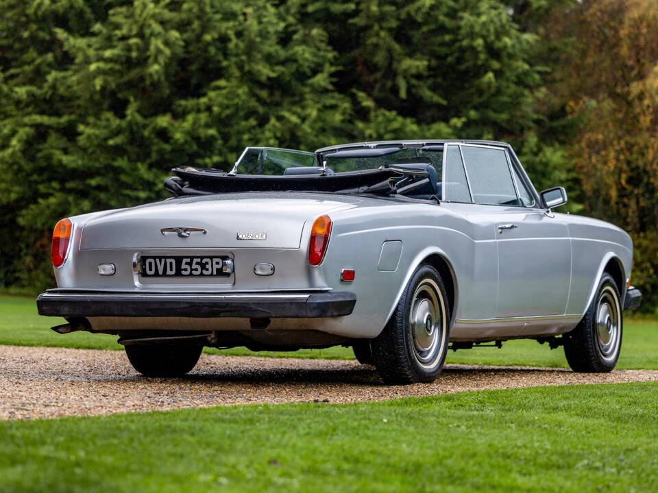 Afbeelding 4/39 van Rolls-Royce Corniche I (1976)