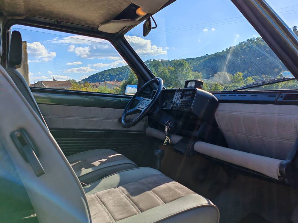 Bild 30/44 von FIAT Panda 4x4 1,0 (1990)