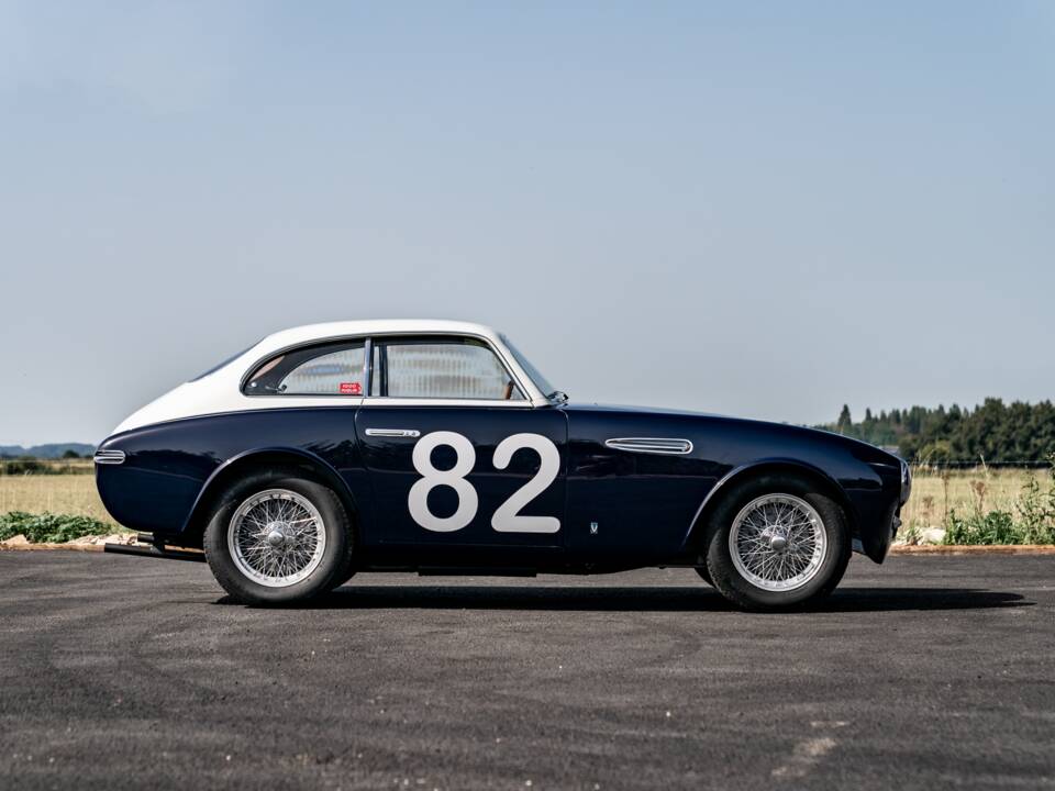 Image 45/61 of Ferrari 225 S (1952)