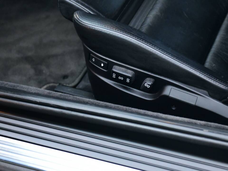 Obraz 42/50 pojazdu BMW 840Ci (1998)