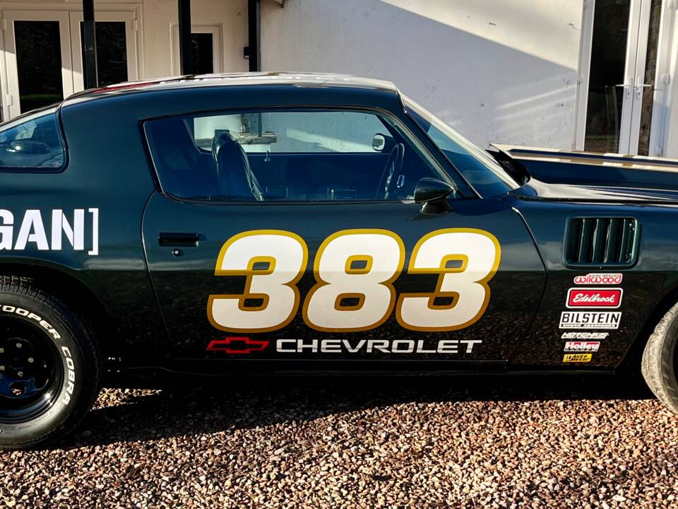 Immagine 5/23 di Chevrolet Camaro RS 383 (1979)