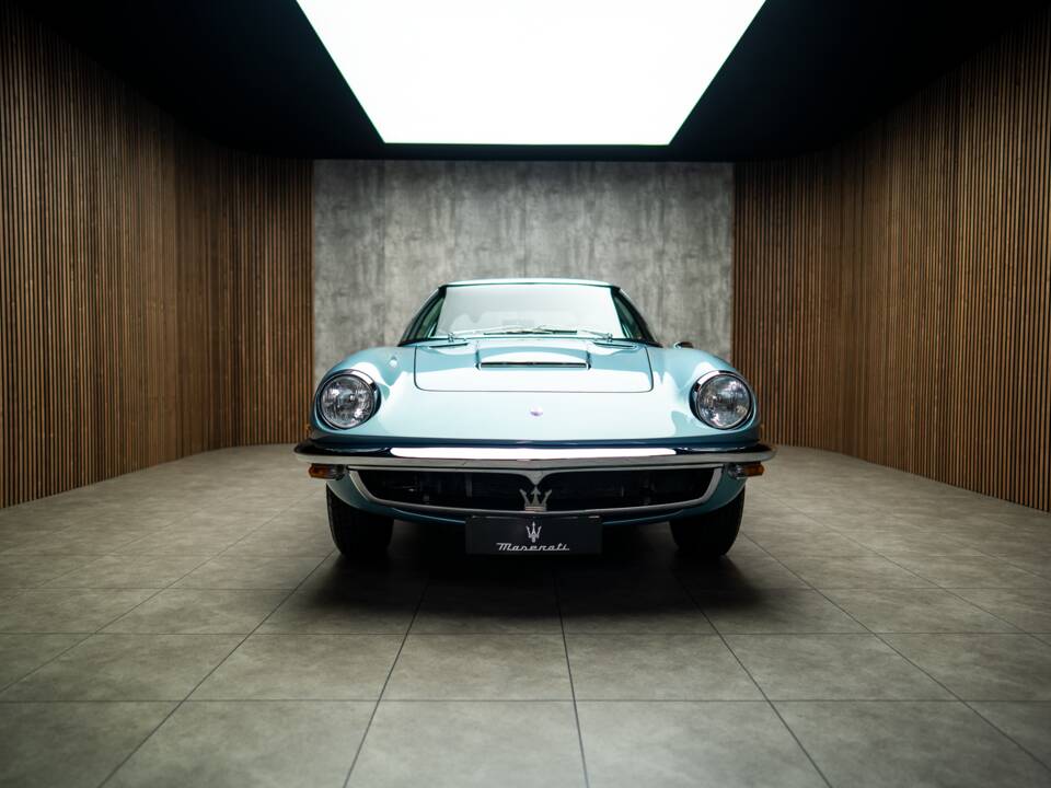 Image 7/97 of Maserati Mistral 3700 (1965)
