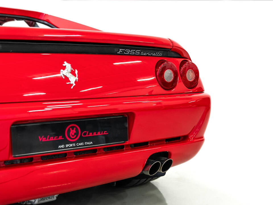 Image 20/55 of Ferrari F 355 Berlinetta (1994)