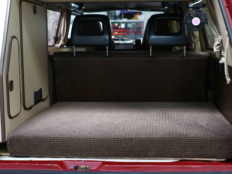 Bild 31/37 von Volkswagen T3 Westfalia Joker 1.6 TD (1985)