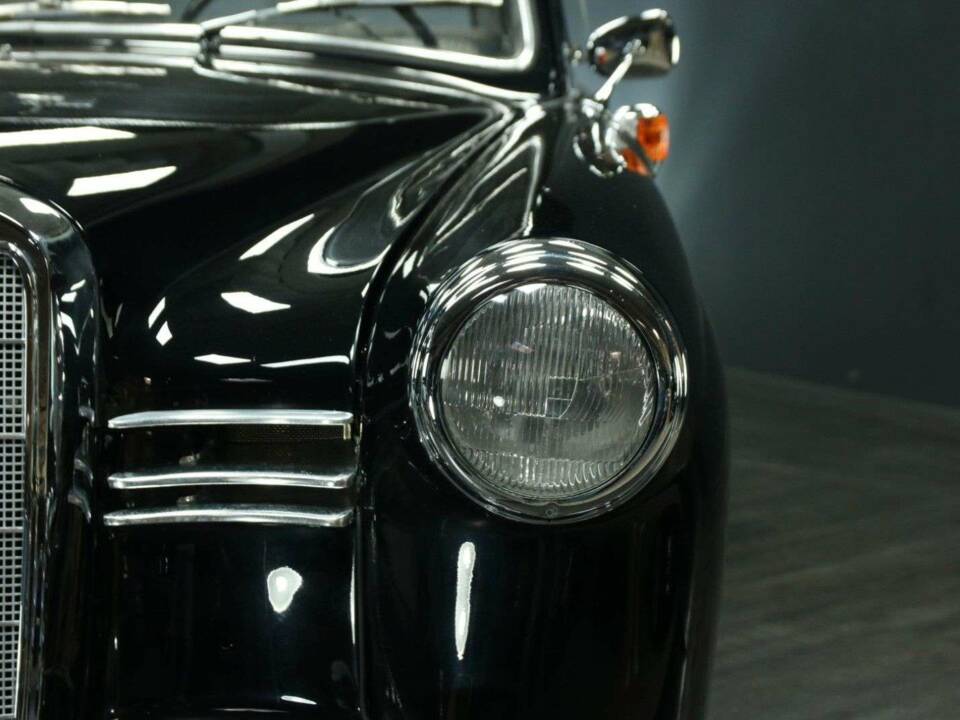 Bild 45/49 von Mercedes-Benz 180 D (1956)