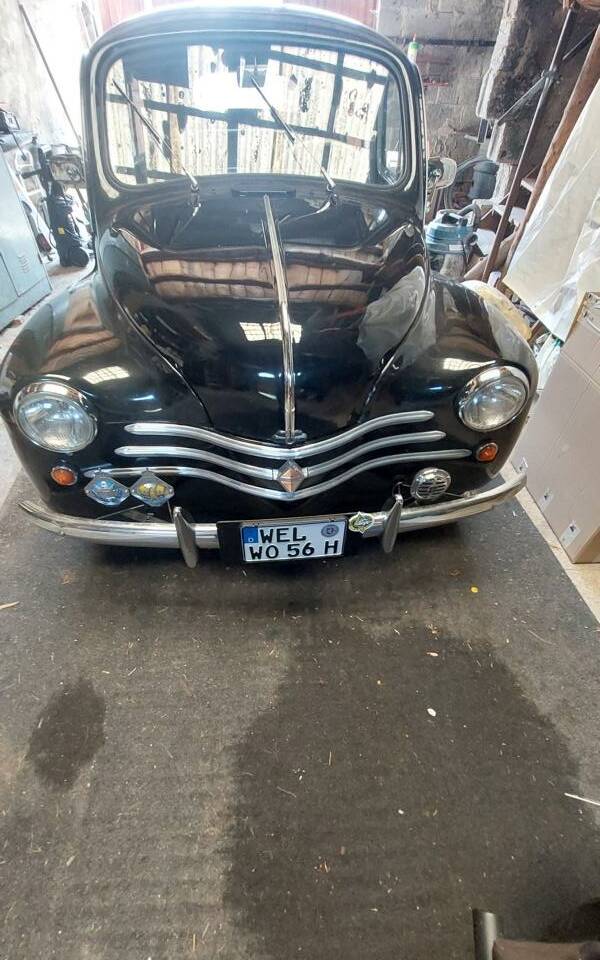 Image 2/9 de Renault 4 CV (1956)