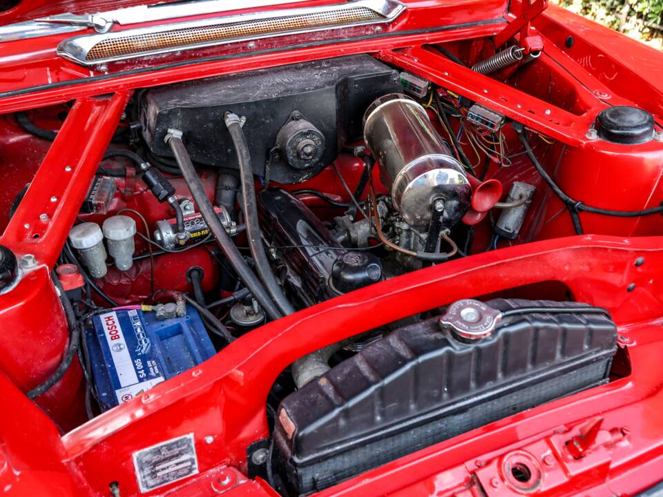 Bild 31/33 von Ford Consul 375 (1961)