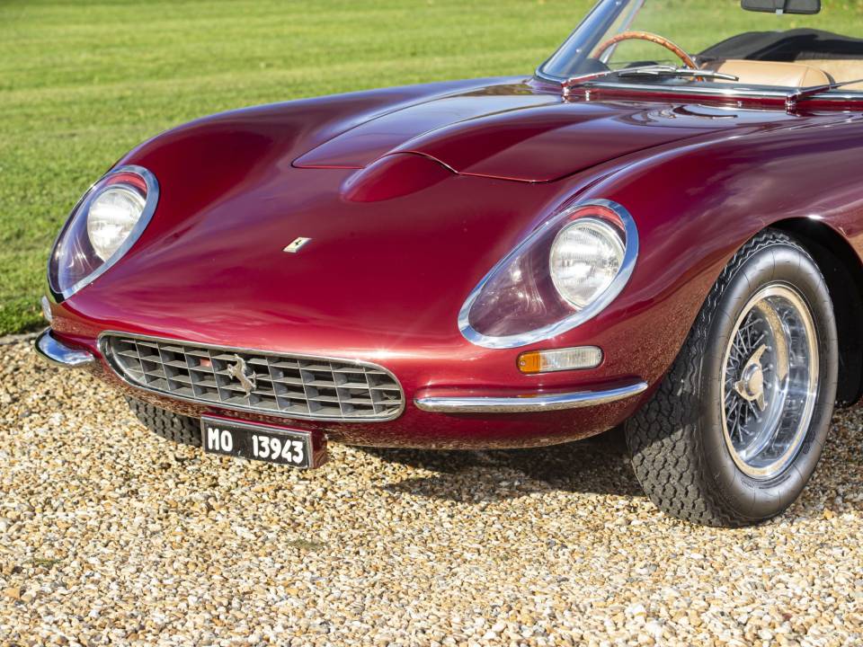 Image 29/30 de Ferrari 250 GT (1963)