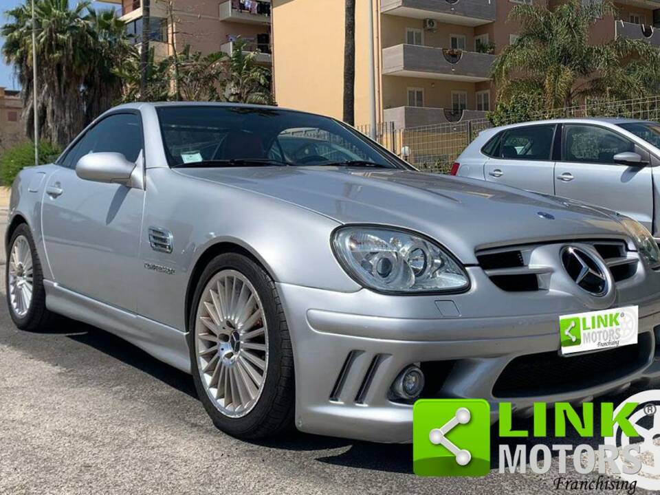 Immagine 3/10 di Mercedes-Benz SLK 230 Kompressor (1997)