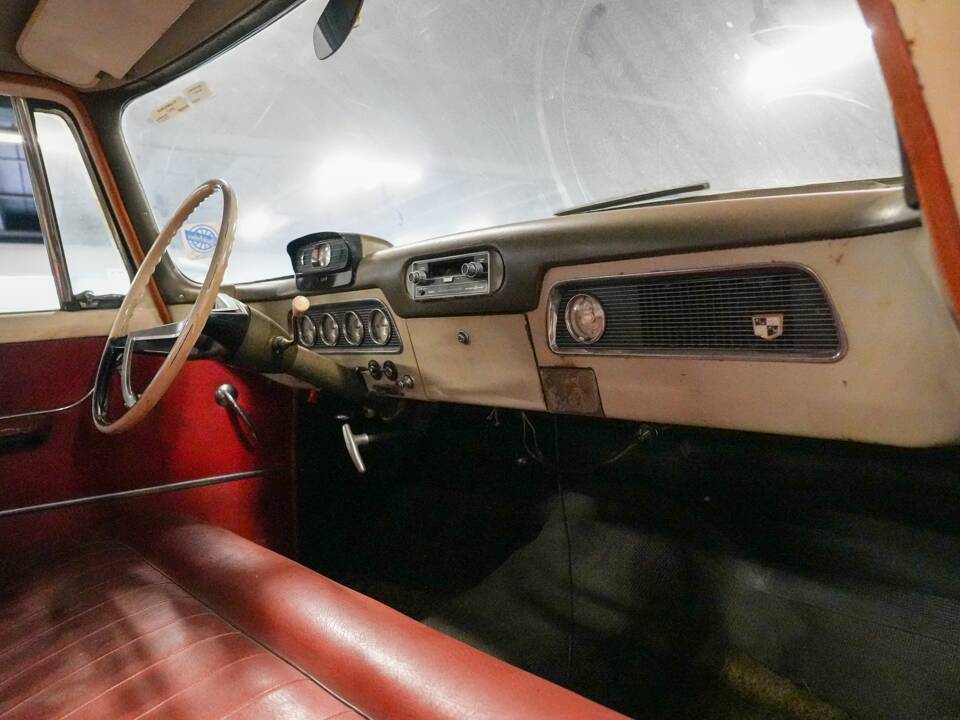 Image 10/15 of Studebaker Champion (1957)