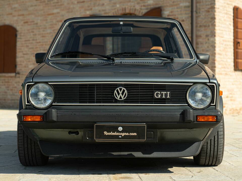 Image 6/50 of Volkswagen Golf I Cabrio GLi 1.8 (1983)